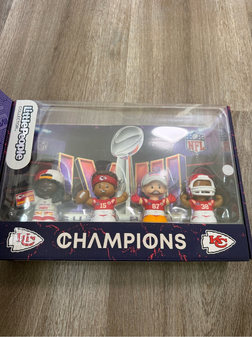 NFL Kansas City Chiefs Champions 4-Figure Playset - Red